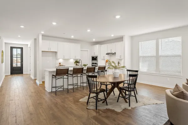 $599,999 | 3537 Winterfell Drive, Murfreesboro, TN 37129