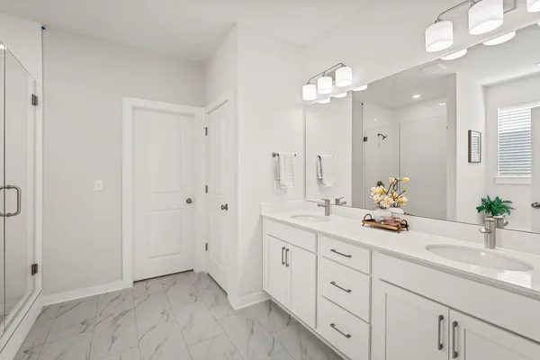 $599,999 | 3537 Winterfell Drive, Murfreesboro, TN 37129
