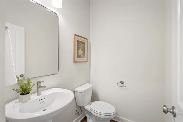 $599,999 | 3537 Winterfell Drive, Murfreesboro, TN 37129