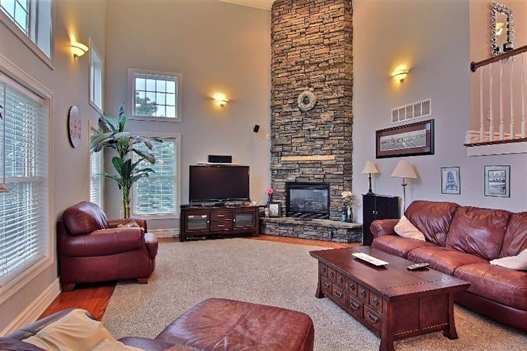1375 Tanglewood Court Crown Point, IN 46307 - Photo 5 of 10 767x511