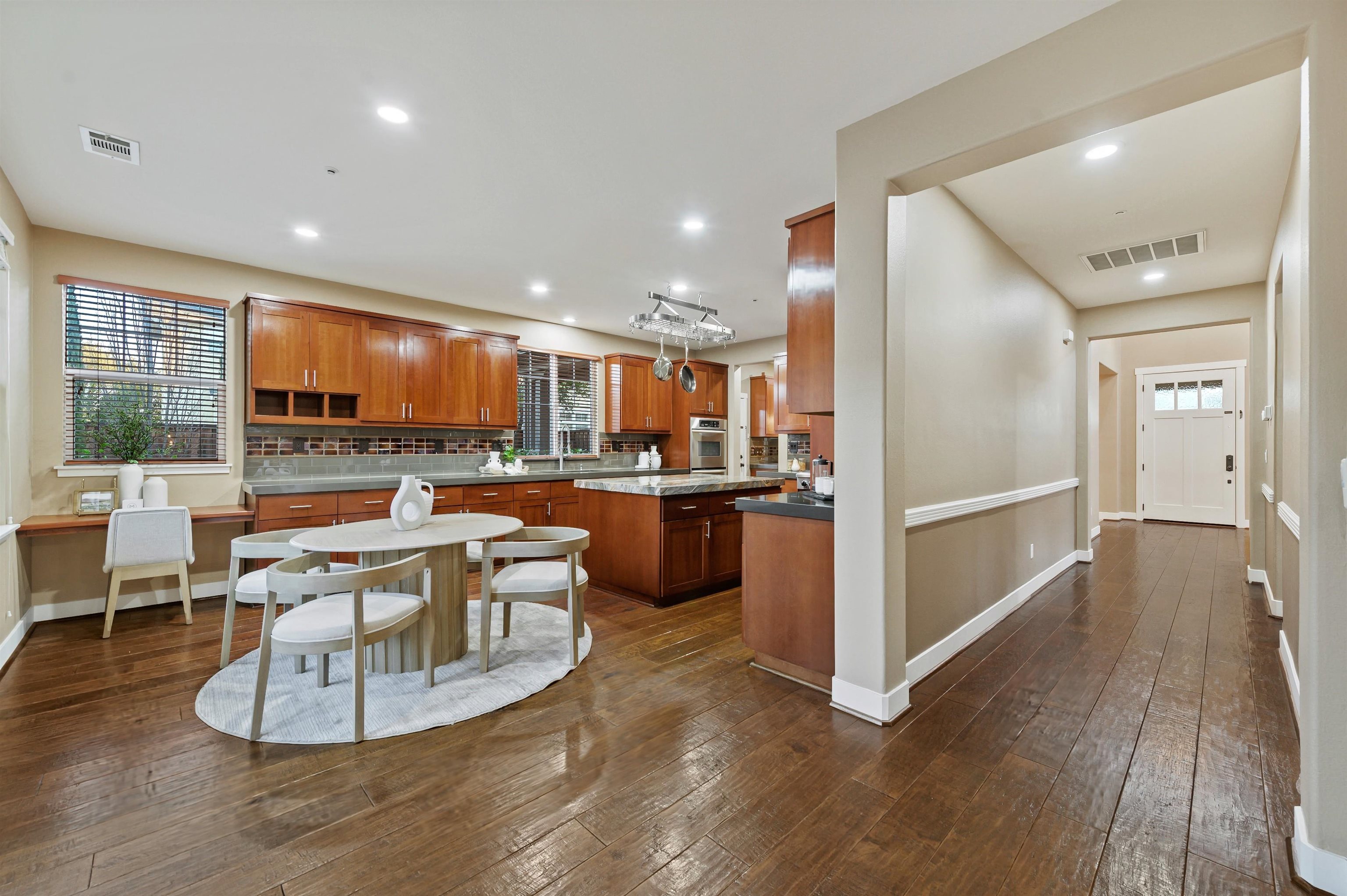 2535 Kellogg Loop Livermore, CA 94550 - Photo 4 of 46