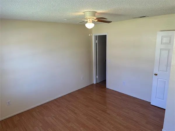 $1,250 | 5 Spring Loop Circle, Ocala, FL 34472