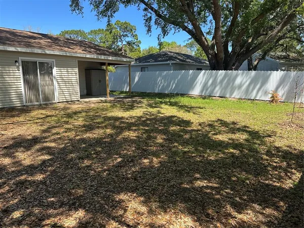 $1,250 | 5 Spring Loop Circle, Ocala, FL 34472