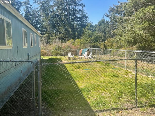 4677 Heceta Beach Road Florence, OR 97439 - Photo 9 of 15 Gallery Image 9