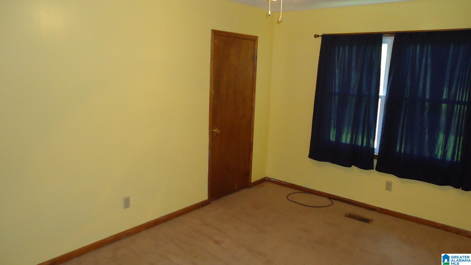 1725 Roundhill Road Weaver, AL 36277 - Photo 19 of 28