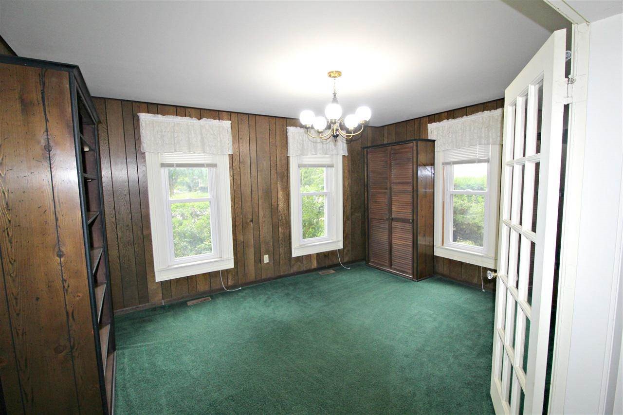 518 East Vienna Road Clio, MI 48420 - Photo 9 of 26 21499638-8.JPG