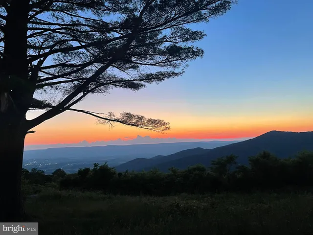 $998,500 | 63 C Buck Mountain Road, Bentonville, VA 22610