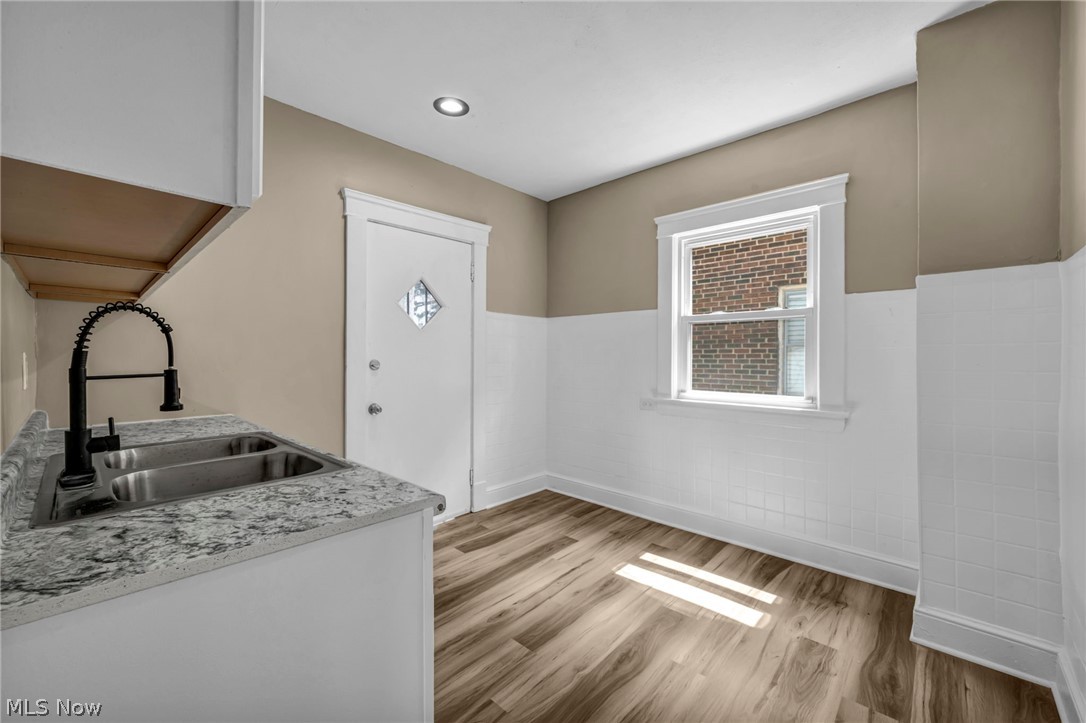 911 Royal Road Cleveland, OH 44110 - Photo 6 of 50 Gallery Image 6