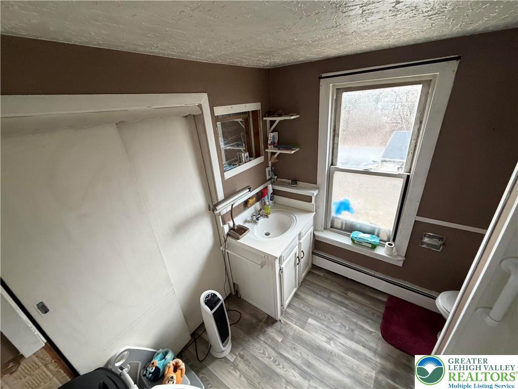 1372 Main Street Northampton, PA 18067 - Photo 12 of 14