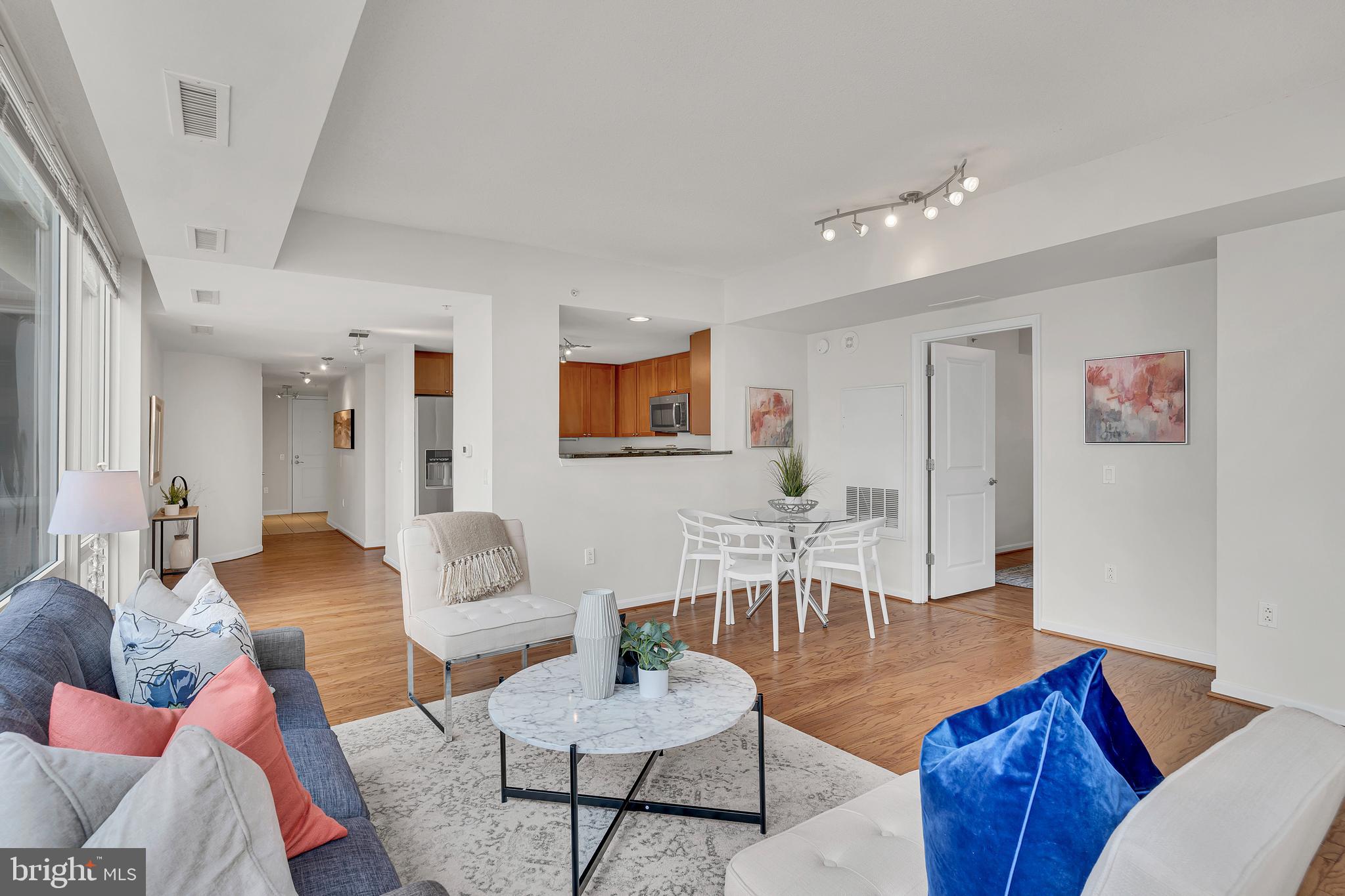 930 Wayne Avenue, Unit 405 Silver Spring, MD 20910 - Photo 14 of 33 Gallery Image 14