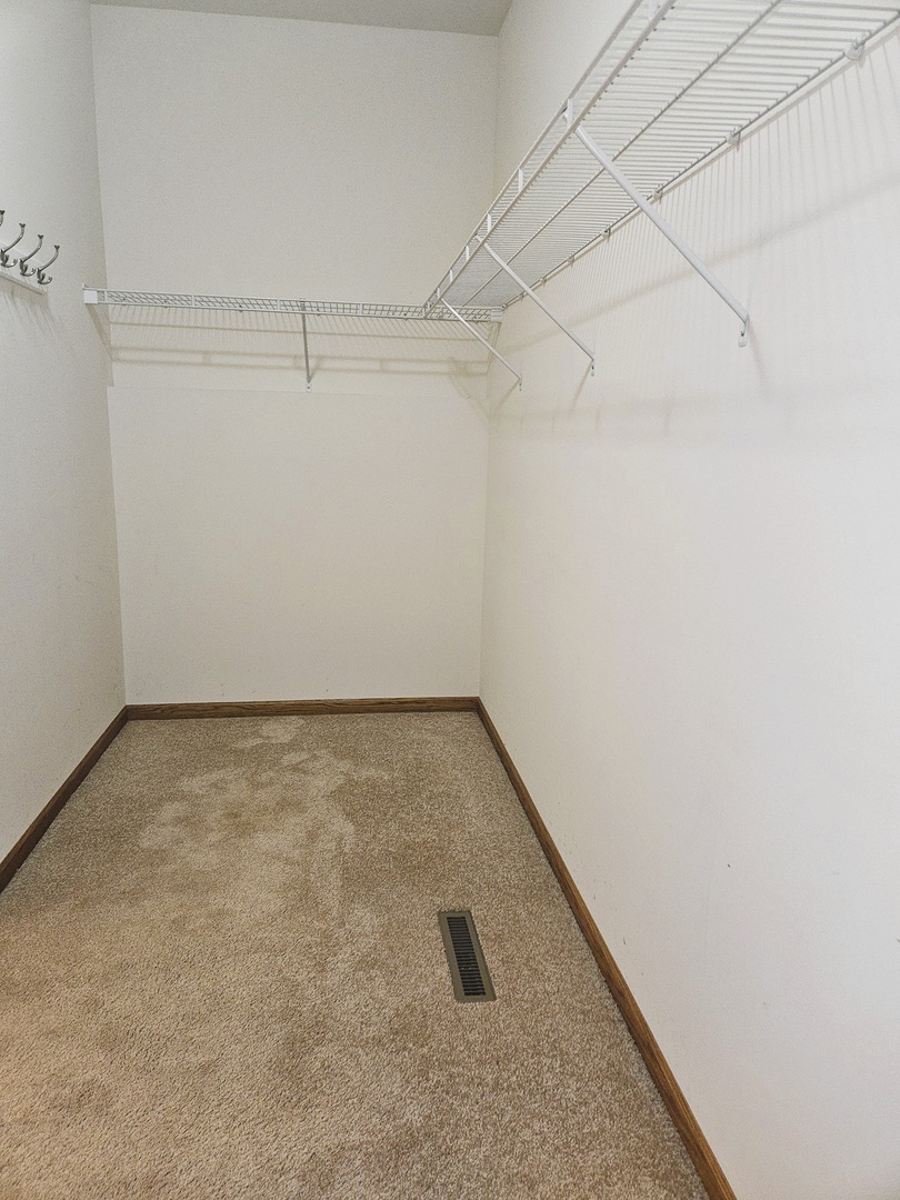 1670 Overlook Drive Dixon, IL 61021 - Photo 17 of 36 a view of a utility room