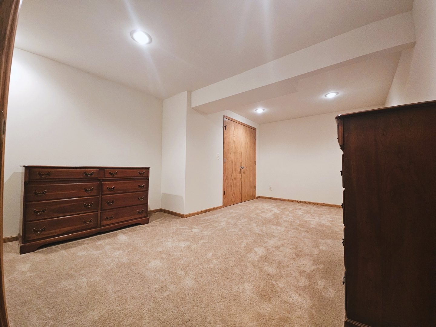 1670 Overlook Drive Dixon, IL 61021 - Photo 27 of 36 a view of an empty room and cabinets