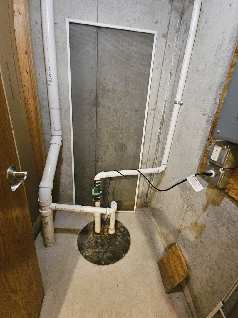 1670 Overlook Drive Dixon, IL 61021 - Photo 33 of 36