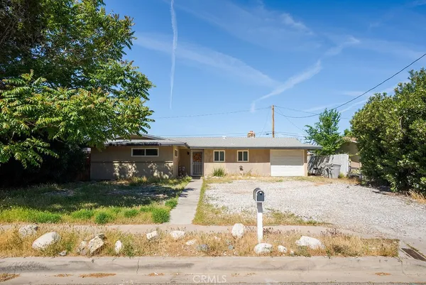 $400,000 | 9116 G Avenue, Hesperia, CA 92345