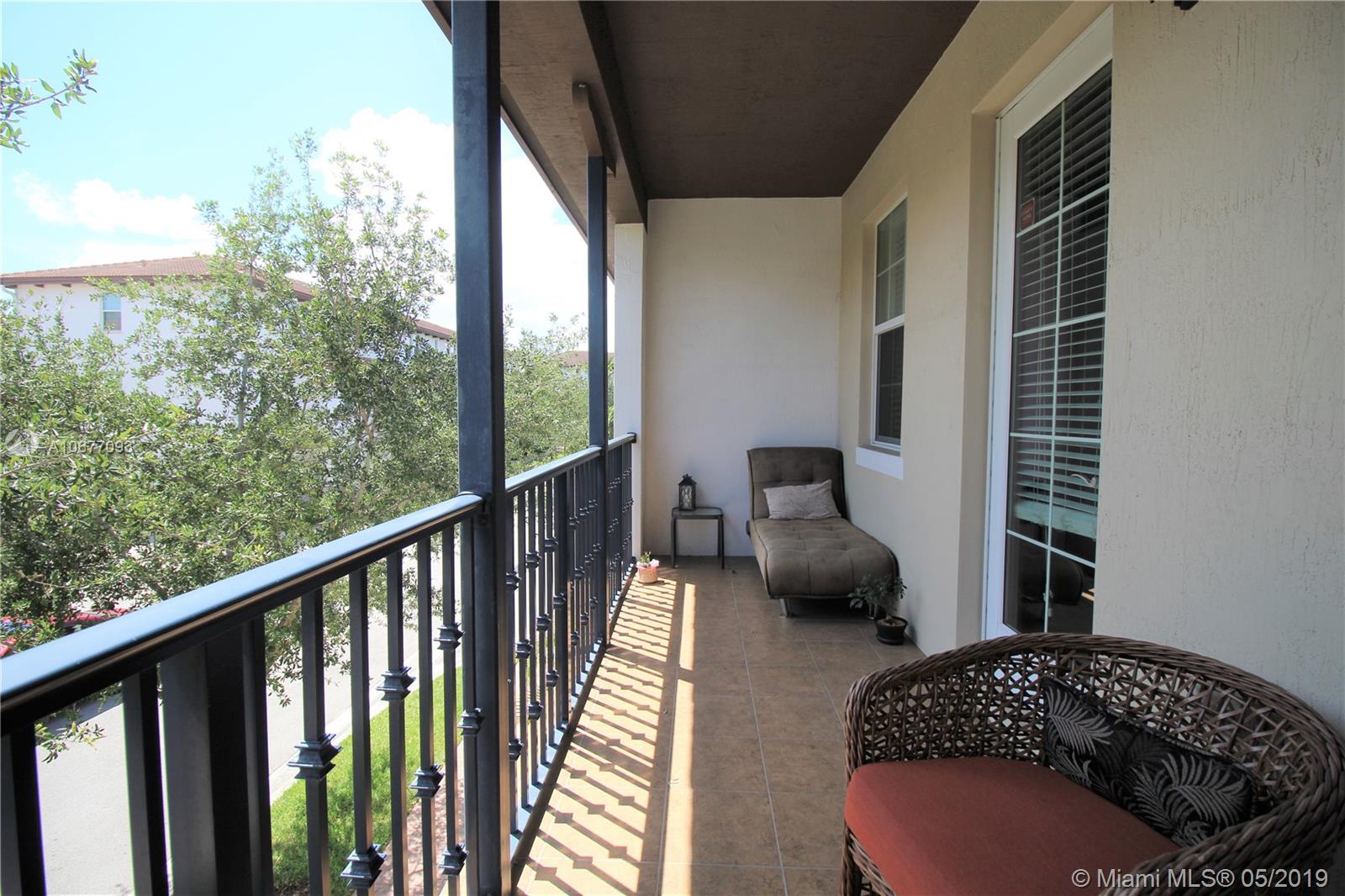 2658 Southwest 118 Road Miramar, FL 33025 - Photo 14 of 38 Gallery Image 14