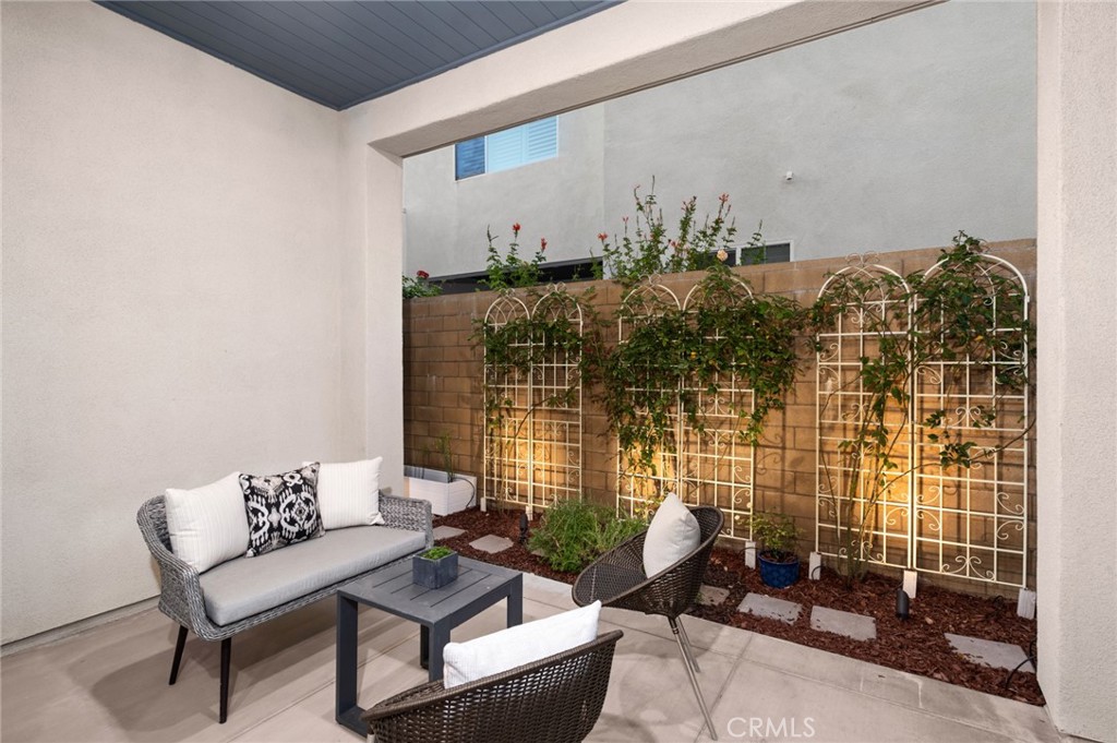 157 Crossover Irvine, CA 92618 - Photo 18 of 72
