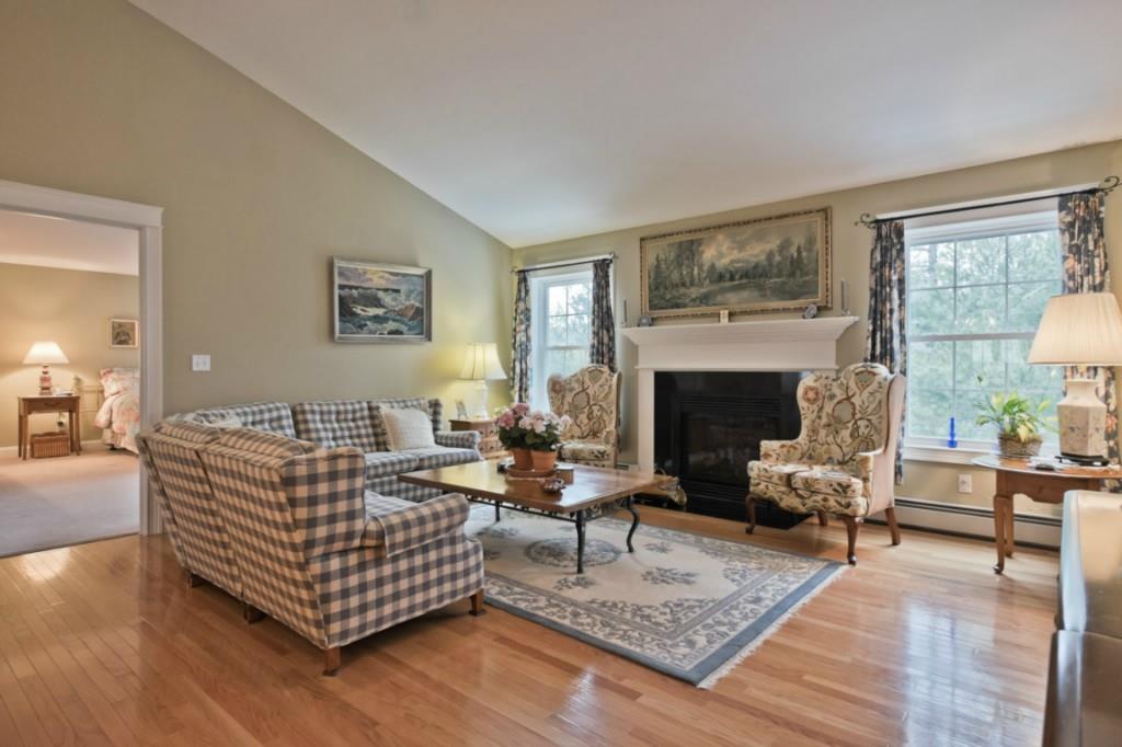 16 Goose Ledge Road, Unit 44 Cumberland Foreside, ME 04110 - Photo 17 of 33 Photo
