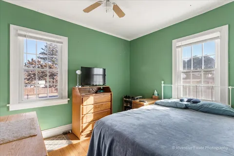 $325,000 | 139 North Grant Street, Westmont, IL 60559