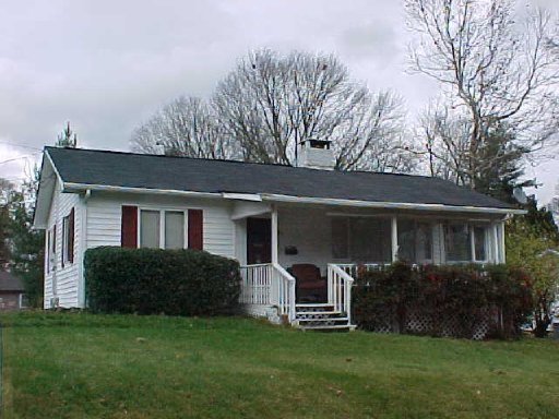 107 Euclid Circle Oak Ridge, TN 37830 - Photo 1 of 1 Primary Photo