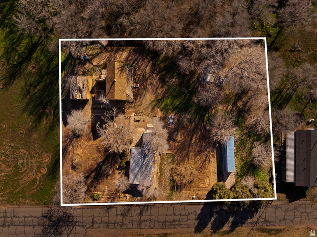 83 West 100 South Virgin, UT 84779 - Photo 25 of 35 Aerial view of property and surrounding area with property parcel outlined