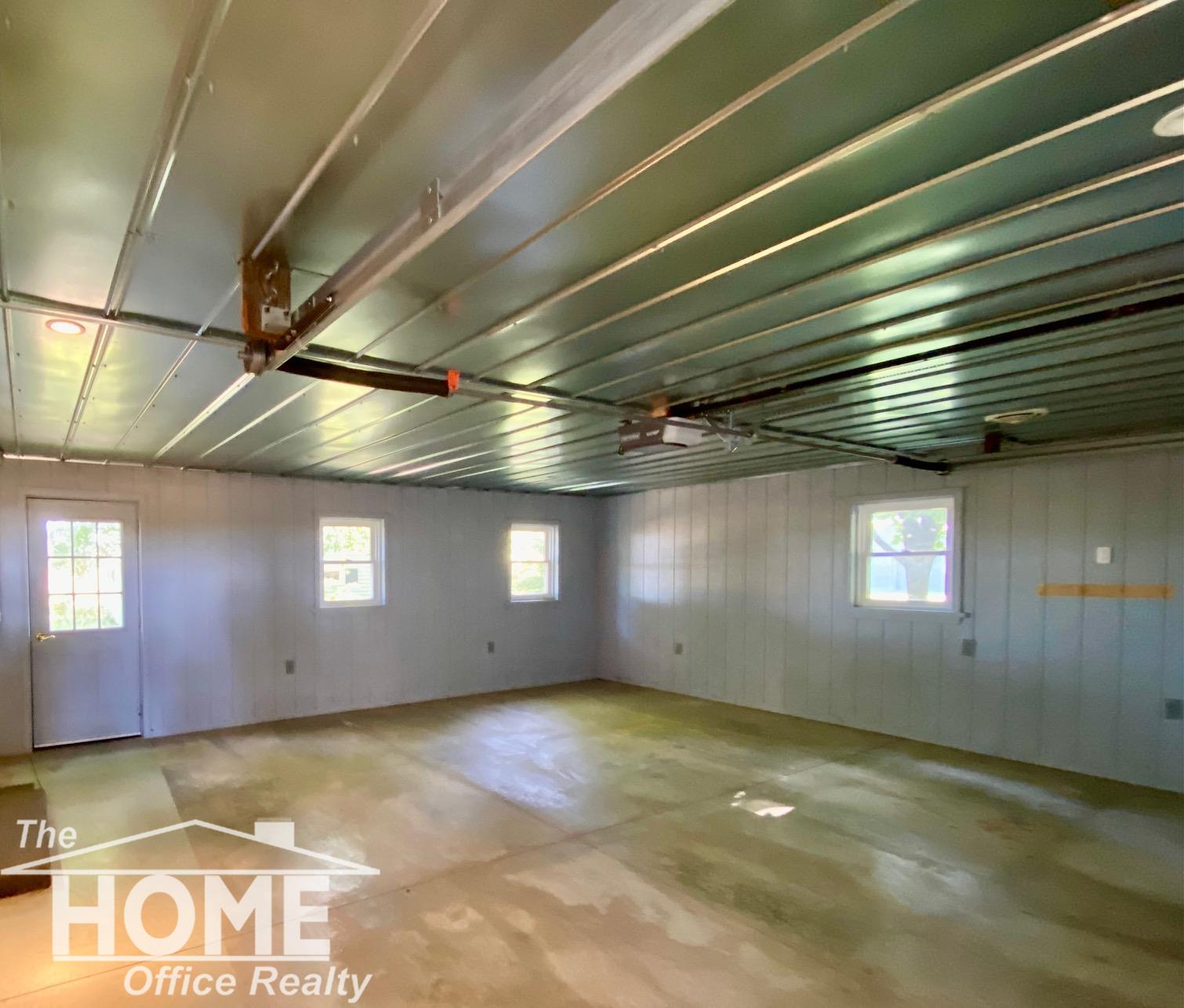 1701 West Riley Road Owosso, MI 48867 - Photo 35 of 36 50106722-34.JPG