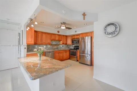 $335,000 | 400 Diplomat Parkway, Unit 704, Hallandale Beach, FL 33009