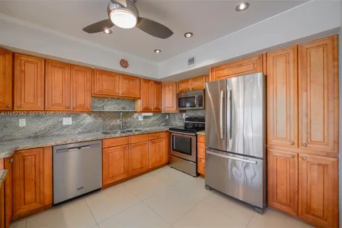 $335,000 | 400 Diplomat Parkway, Unit 704, Hallandale Beach, FL 33009