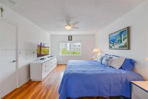 $335,000 | 400 Diplomat Parkway, Unit 704, Hallandale Beach, FL 33009