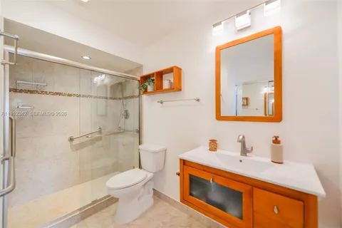 $335,000 | 400 Diplomat Parkway, Unit 704, Hallandale Beach, FL 33009