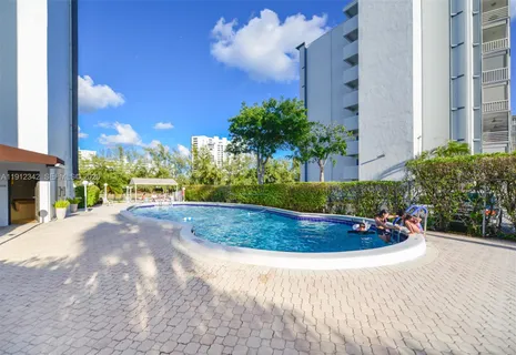 $335,000 | 400 Diplomat Parkway, Unit 704, Hallandale Beach, FL 33009
