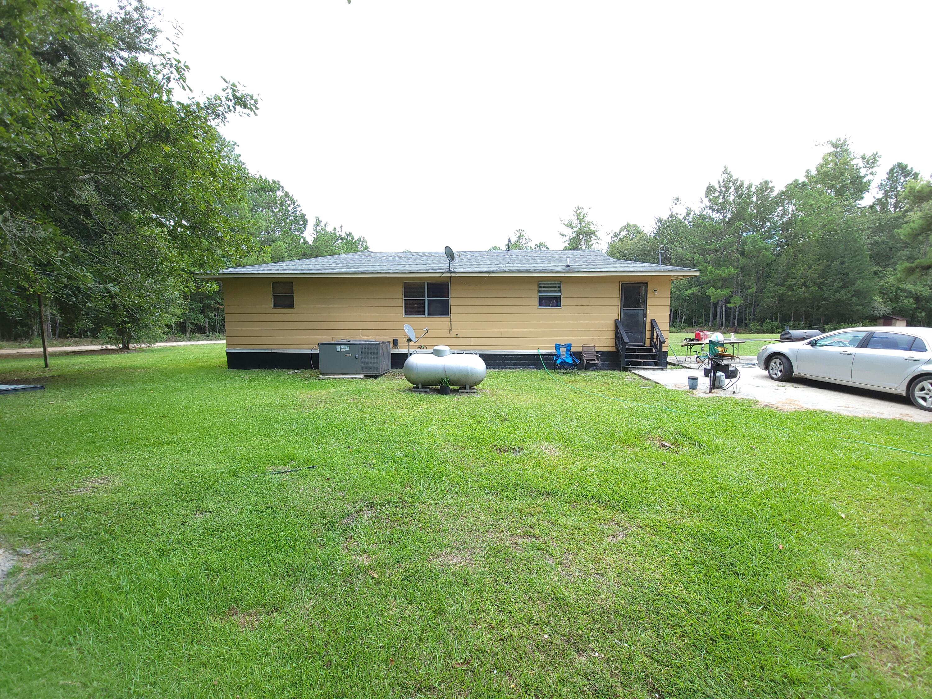 136 Respect Lane Ruffin, SC 29475 - Photo 8 of 40 20220804_125252
