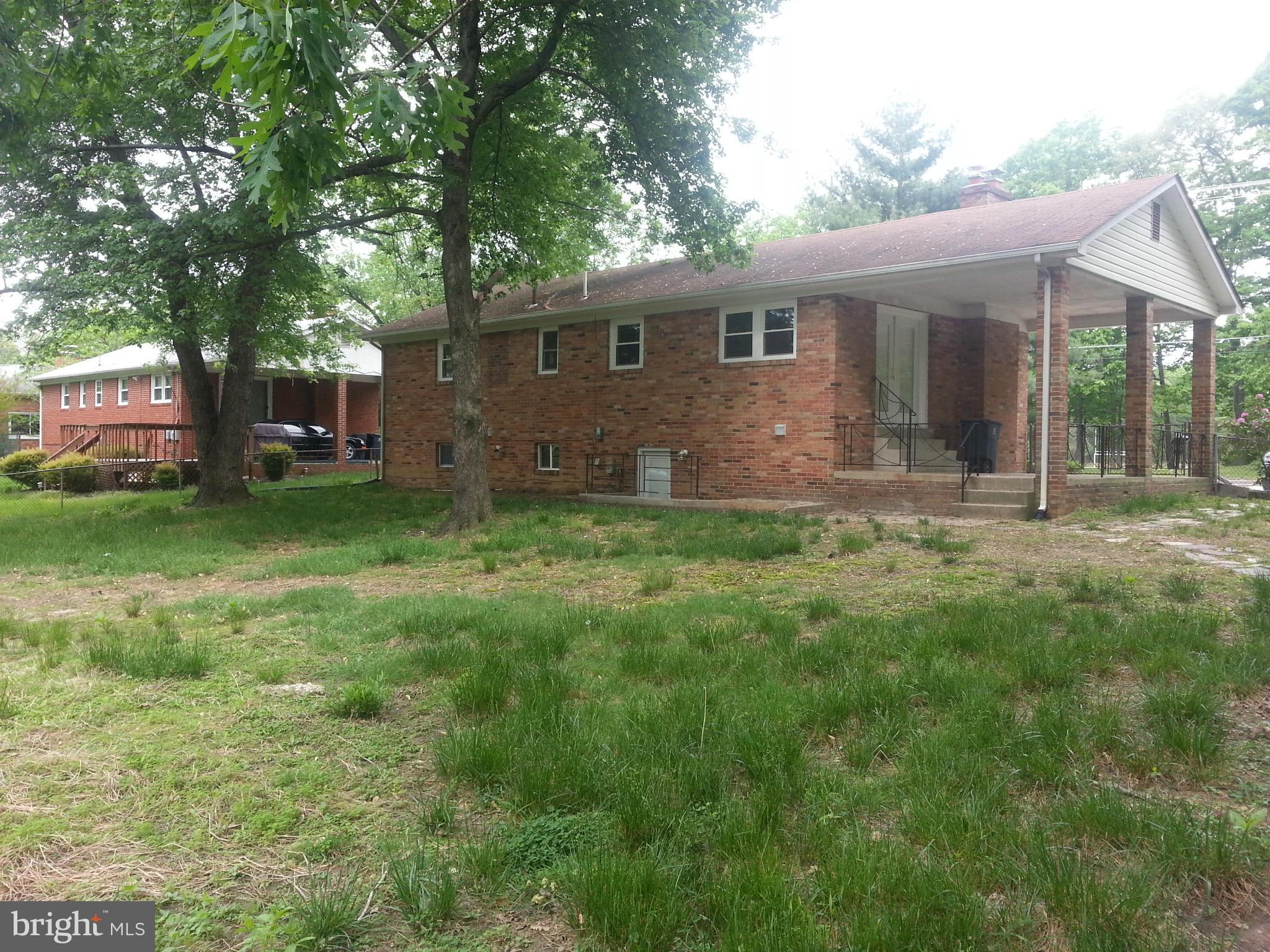 8402 Woodyard Road Clinton, MD 20735 - Photo 3 of 19 Exterior (Rear)