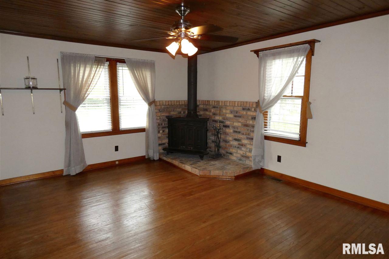 815 Morris Street Washington, IL 61571 - Photo 13 of 30