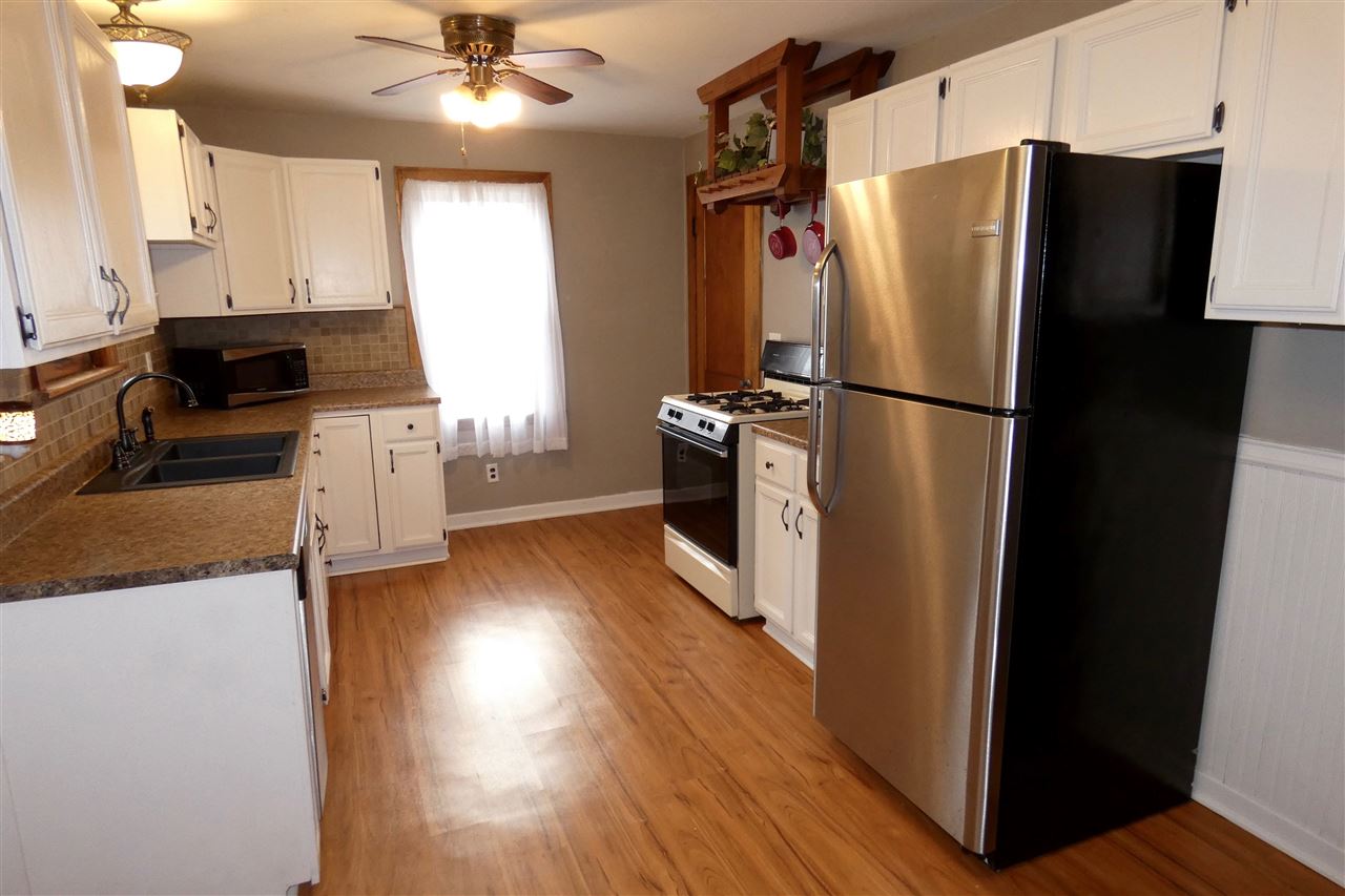 815 Morris Street Washington, IL 61571 - Photo 6 of 30