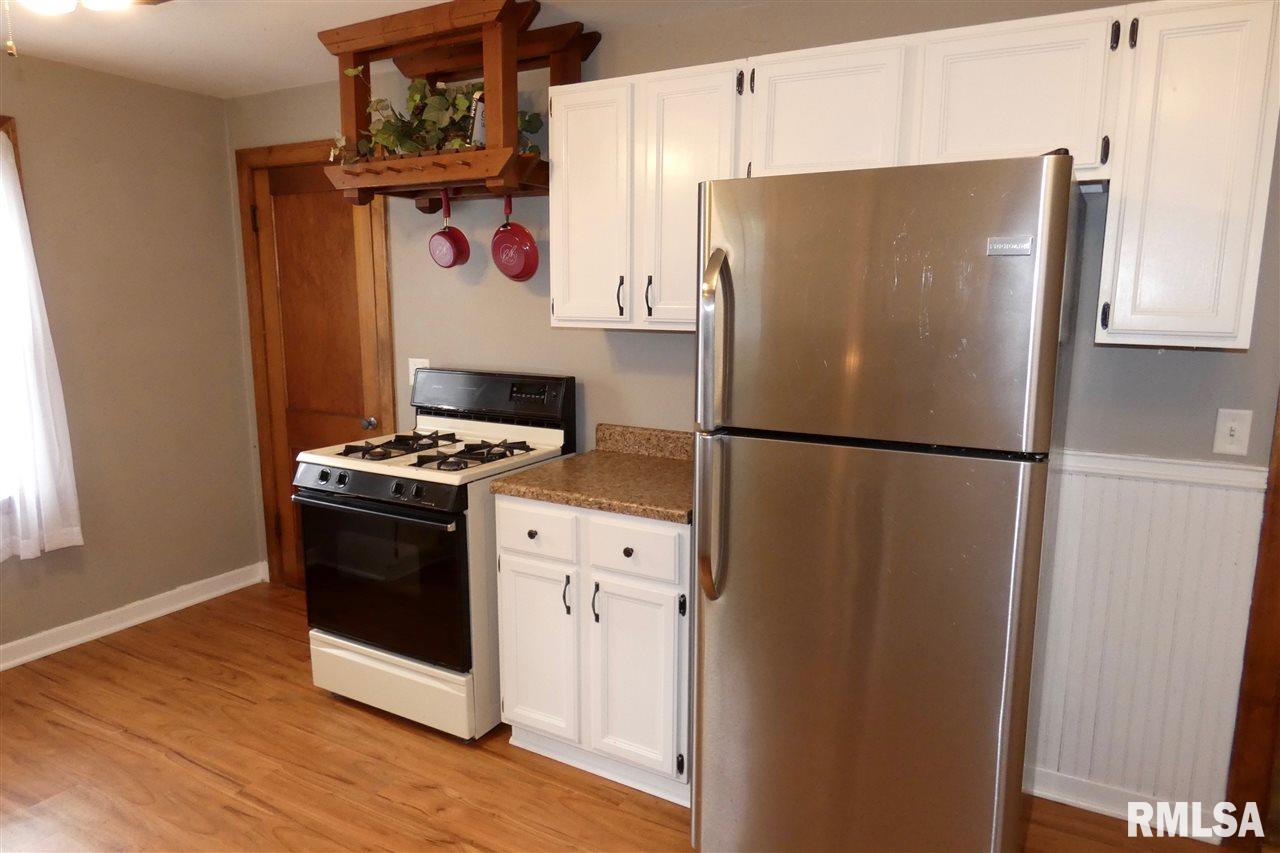 815 Morris Street Washington, IL 61571 - Photo 7 of 30