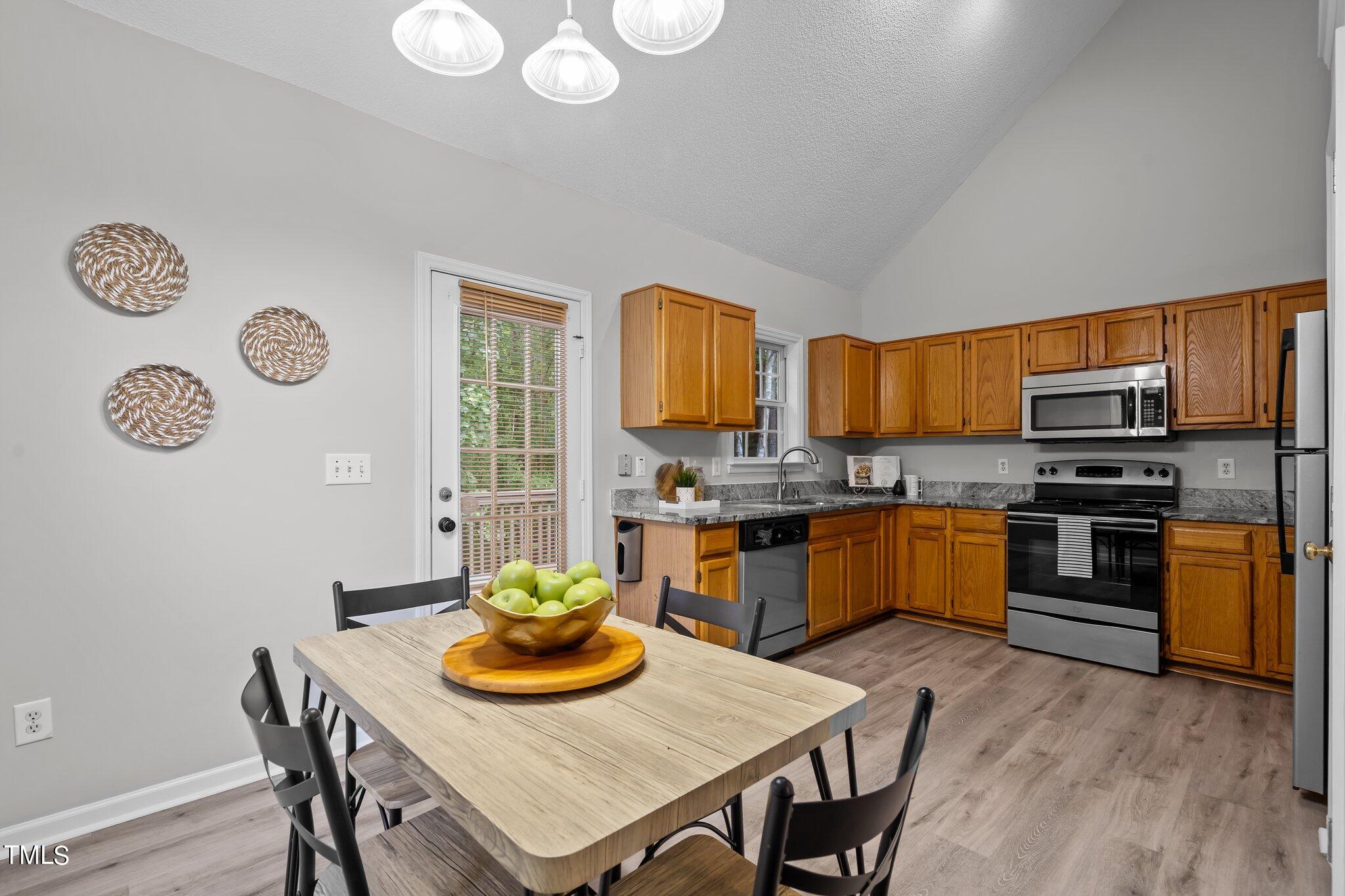 308 Adelaide Road Holly Springs, NC 27540 - Photo 11 of 25 15-web-or-mls-_NFP3495