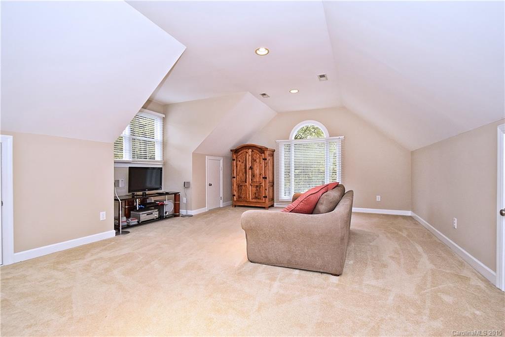 19530 Bustle Road Cornelius, NC 28031 - Photo 21 of 24 Gallery Image 21