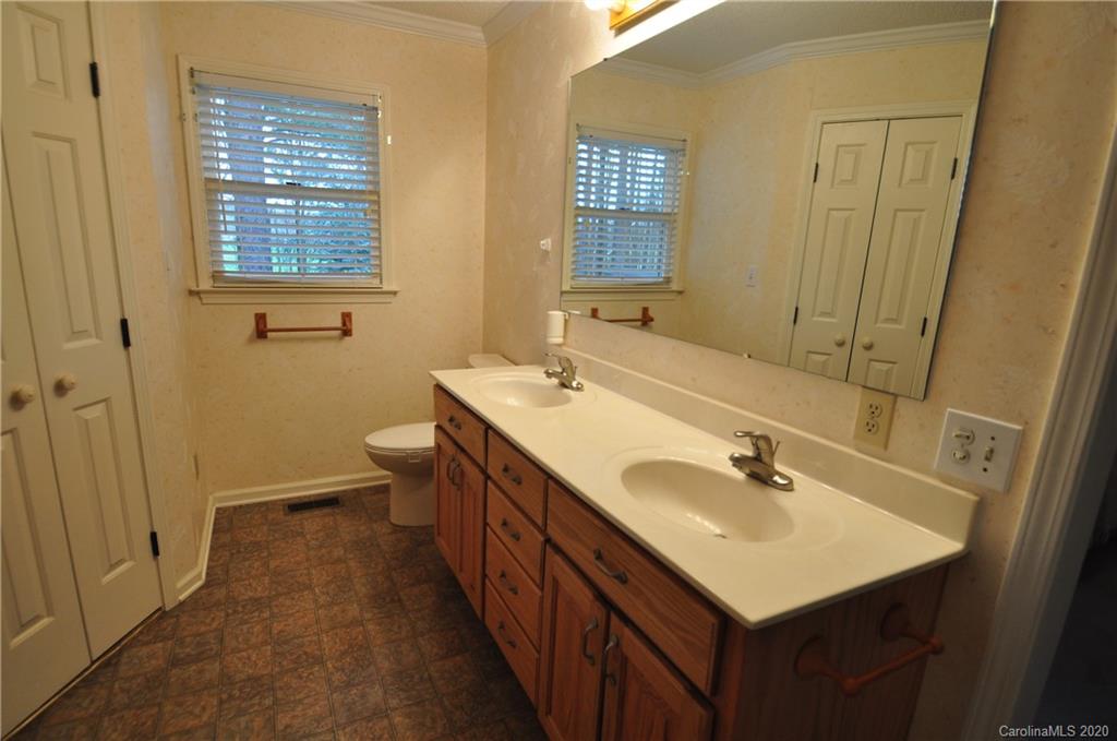 501 Lynn Road Oakboro, NC 28129 - Photo 15 of 26 Gallery Image 15