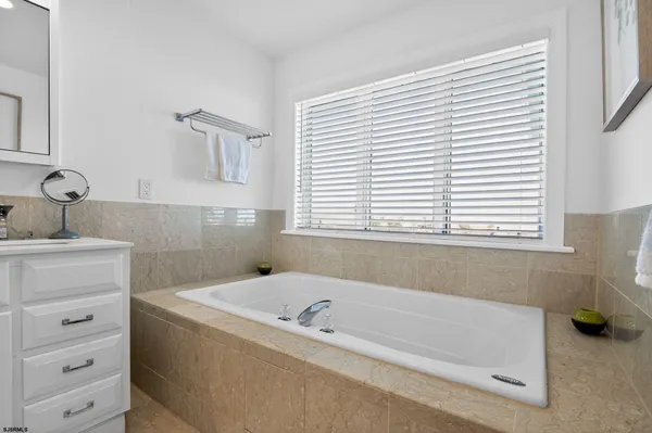 $20,000 | 739 North Massachusetts Avenue, Atlantic City, NJ 08401