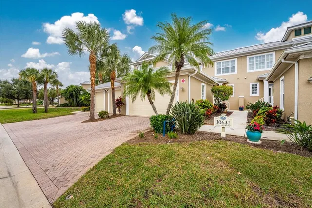 $349,900 | 10641 Lemon Creek Loop, Unit 102, Englewood, FL 34224