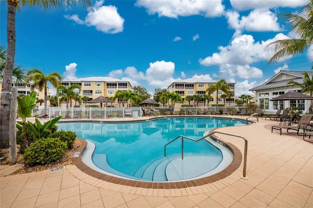 $349,900 | 10641 Lemon Creek Loop, Unit 102, Englewood, FL 34224