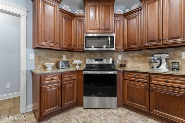 $349,999 | 10516 Paige Bayou Road, Vancleave, MS 39565