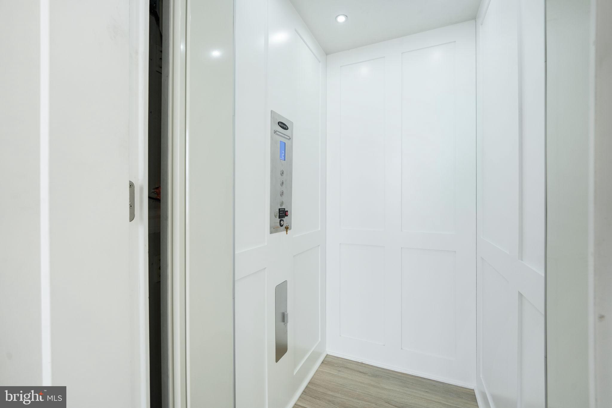 11232 Bunsen Street Reston, VA 20190 - Photo 21 of 52