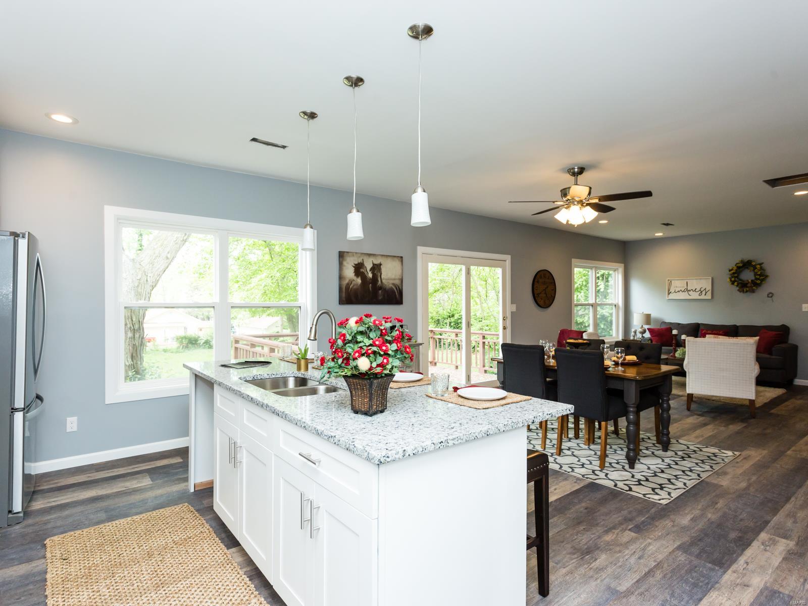 10340 Lackland Road St. Louis, MO 63114 - Photo 13 of 39 Gallery Image 13
