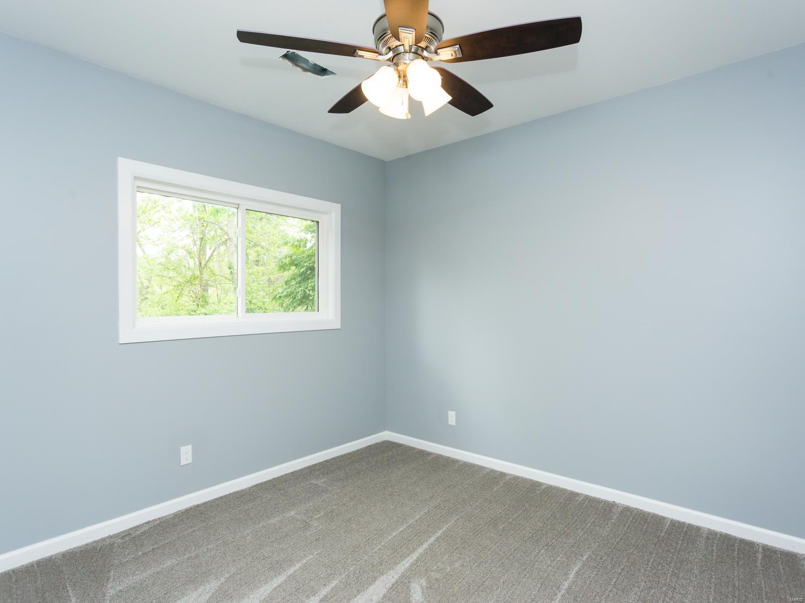 10340 Lackland Road St. Louis, MO 63114 - Photo 27 of 39 Gallery Image 27