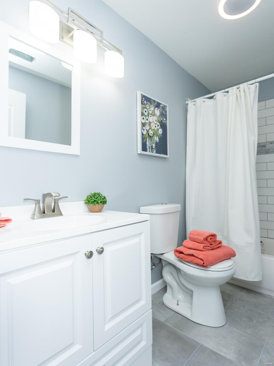 10340 Lackland Road St. Louis, MO 63114 - Photo 30 of 39 Gallery Image 30