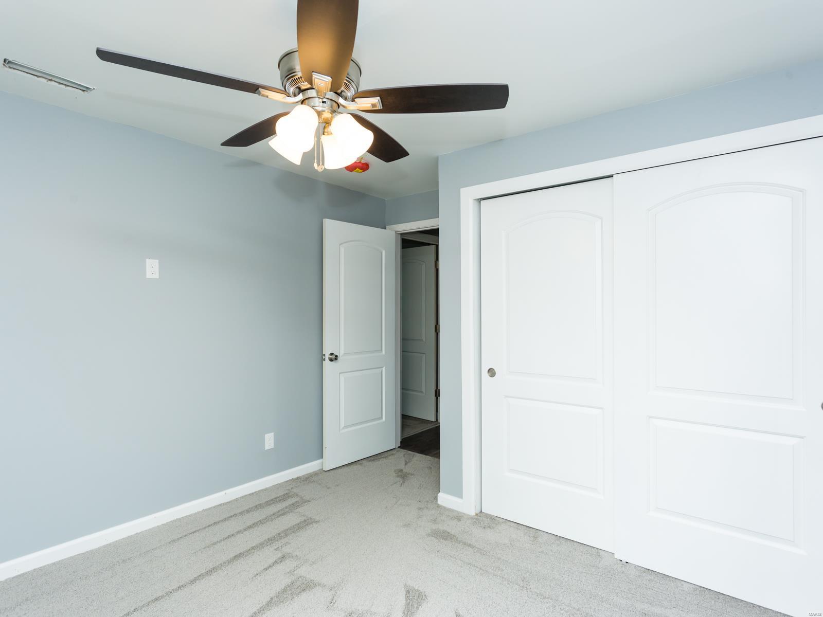 10340 Lackland Road St. Louis, MO 63114 - Photo 33 of 39 Gallery Image 33