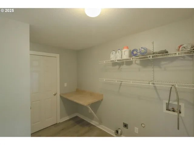 $425,000 | 58798 Fairview Road, Coquille, OR 97423