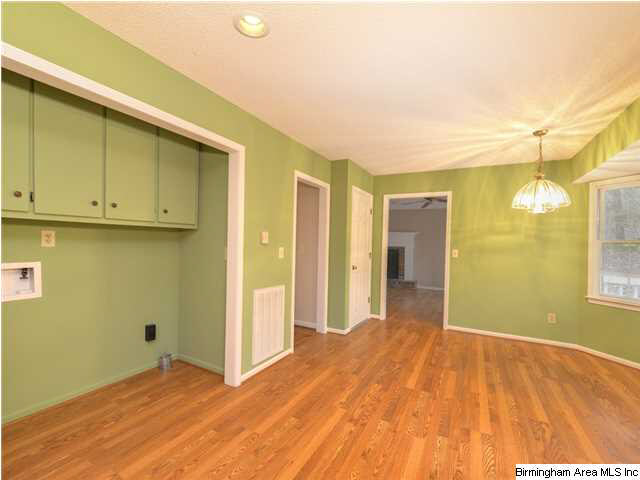 224 Dolphin Circle Alabaster, AL 35007 - Photo 10 of 25