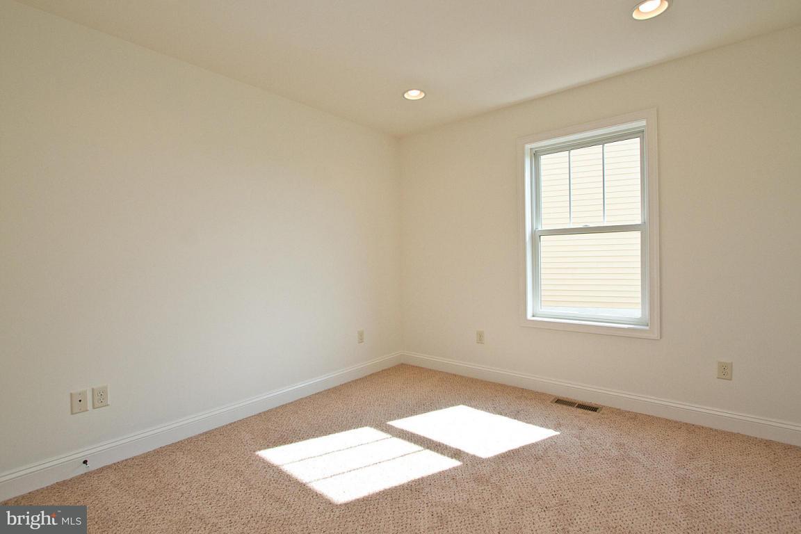 475 Hamilton Road, Unit 13 Lancaster, PA 17603 - Photo 34 of 42 Gallery Image 34